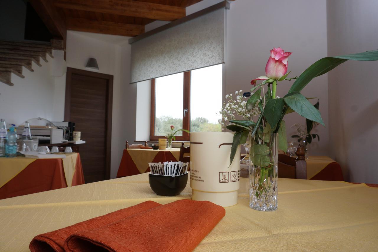 San Pietro Bed and Breakfast Mileto Eksteriør billede