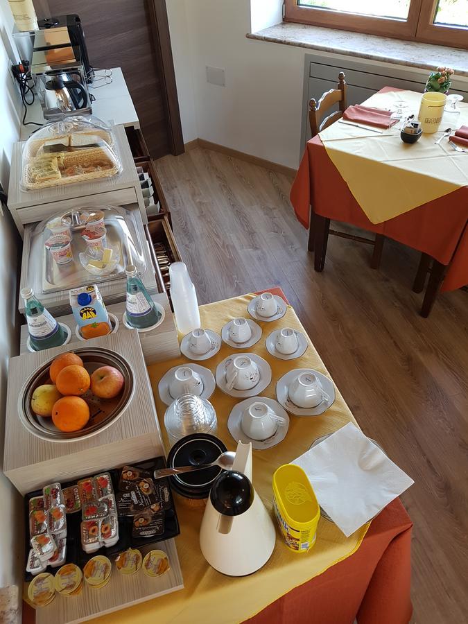 San Pietro Bed and Breakfast Mileto Eksteriør billede