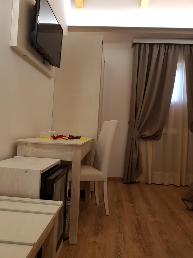 San Pietro Bed and Breakfast Mileto Eksteriør billede